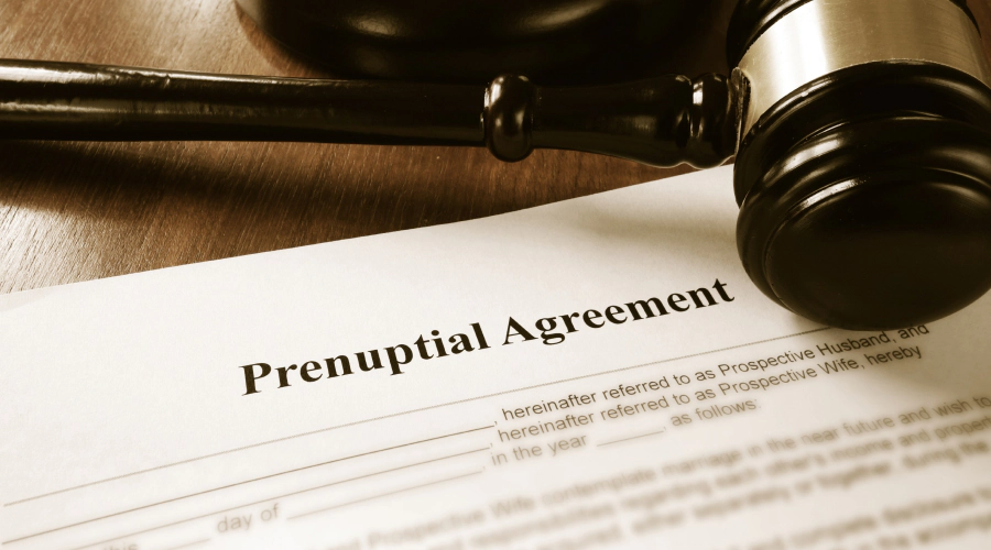 What are some things to consider when deciding whether to get a prenuptial / postnuptial agreement for an Arizona marriage?